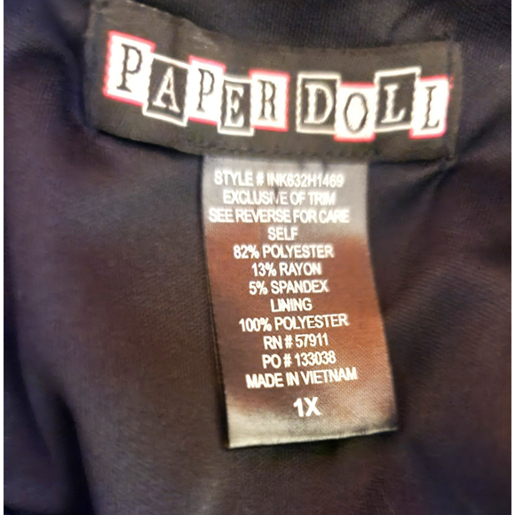 Paper Doll Black Dress w/ Back Cut Out - Size 1X - Picture 6 of 7